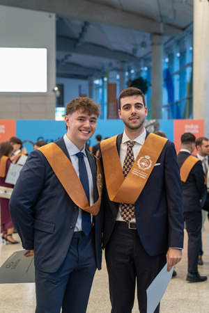 Acto graduaci&oacute;n