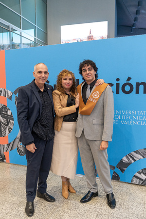 Acto graduaci&oacute;n