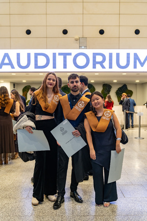 Acto graduaci&oacute;n