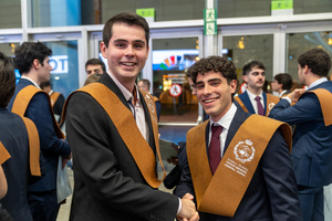 Acto graduaci&oacute;n