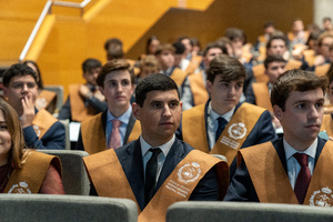 Acto graduaci&oacute;n