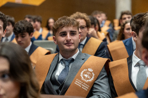 Acto graduaci&oacute;n