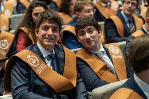 Acto graduaci&oacute;n
