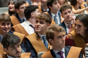 Acto graduaci&oacute;n