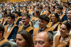 Acto graduaci&oacute;n