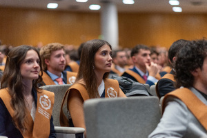 Acto graduaci&oacute;n
