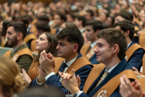 Acto graduaci&oacute;n