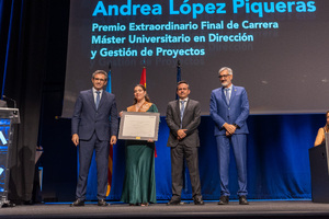 Acto graduaci&oacute;n