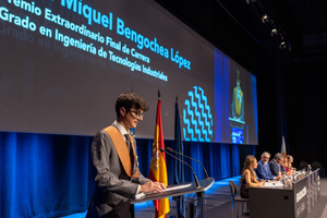 Acto graduaci&oacute;n