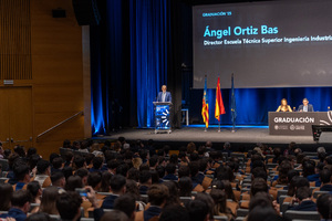 Acto graduaci&oacute;n