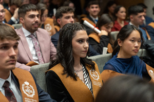 Acto graduaci&oacute;n