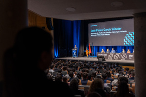 Acto graduaci&oacute;n